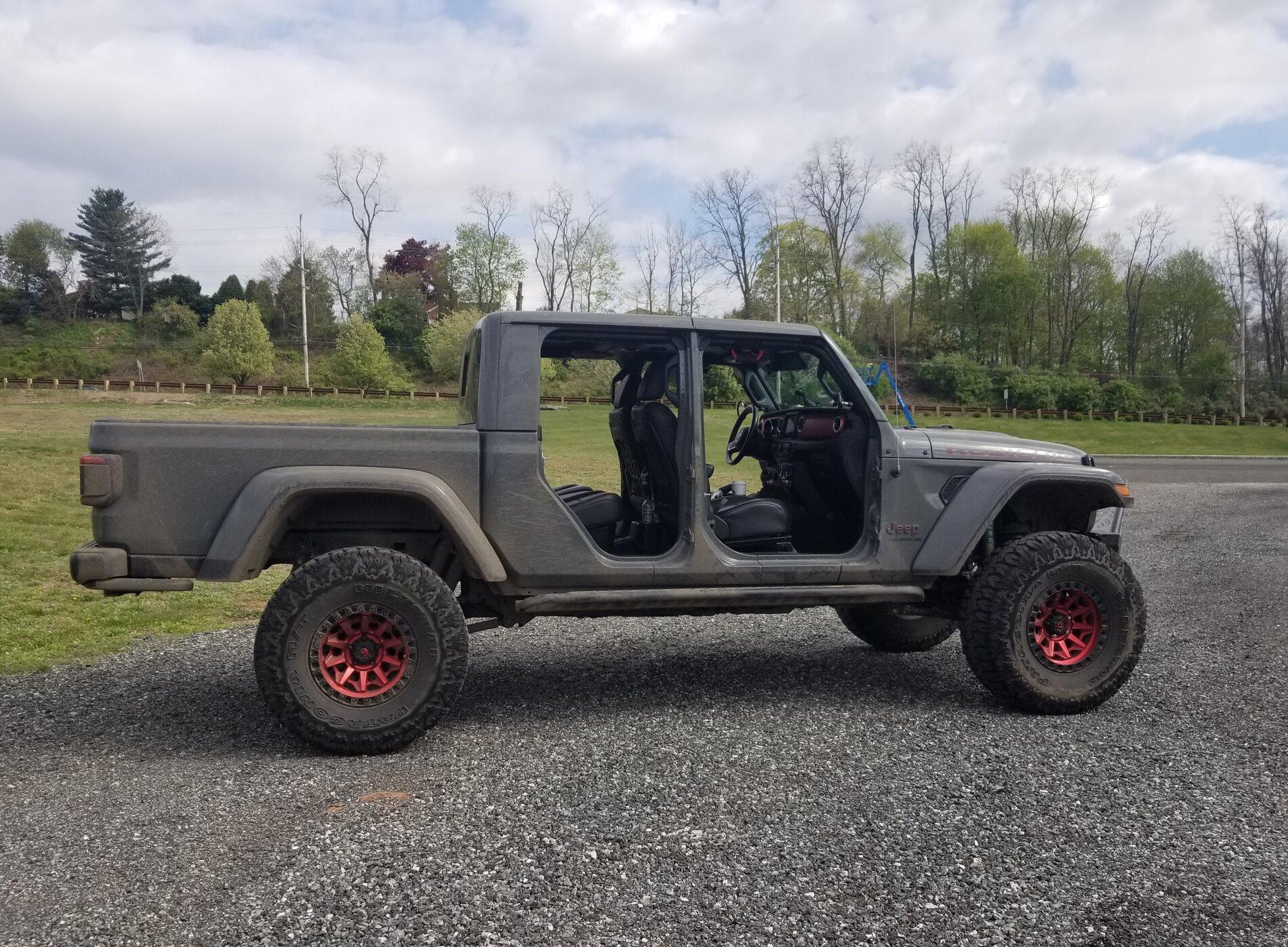 Jeep Gladiator STING GRAY Gladiator JT Club 20210422_174535