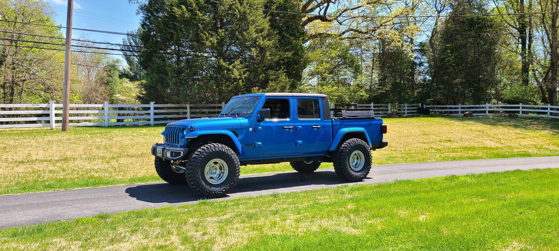 Jeep Gladiator HYDRO BLUE PEARL Gladiator JT Club 20210420_140347