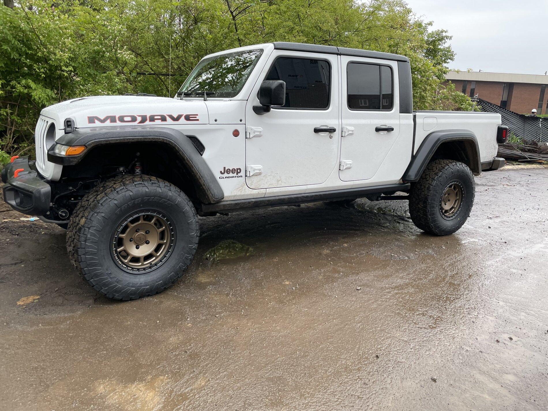 Jeep Gladiator AEV 2" spacer lift for Mojave Gladiator 0EF4DA9C-3780-4A32-9EFA-26EF1255157C
