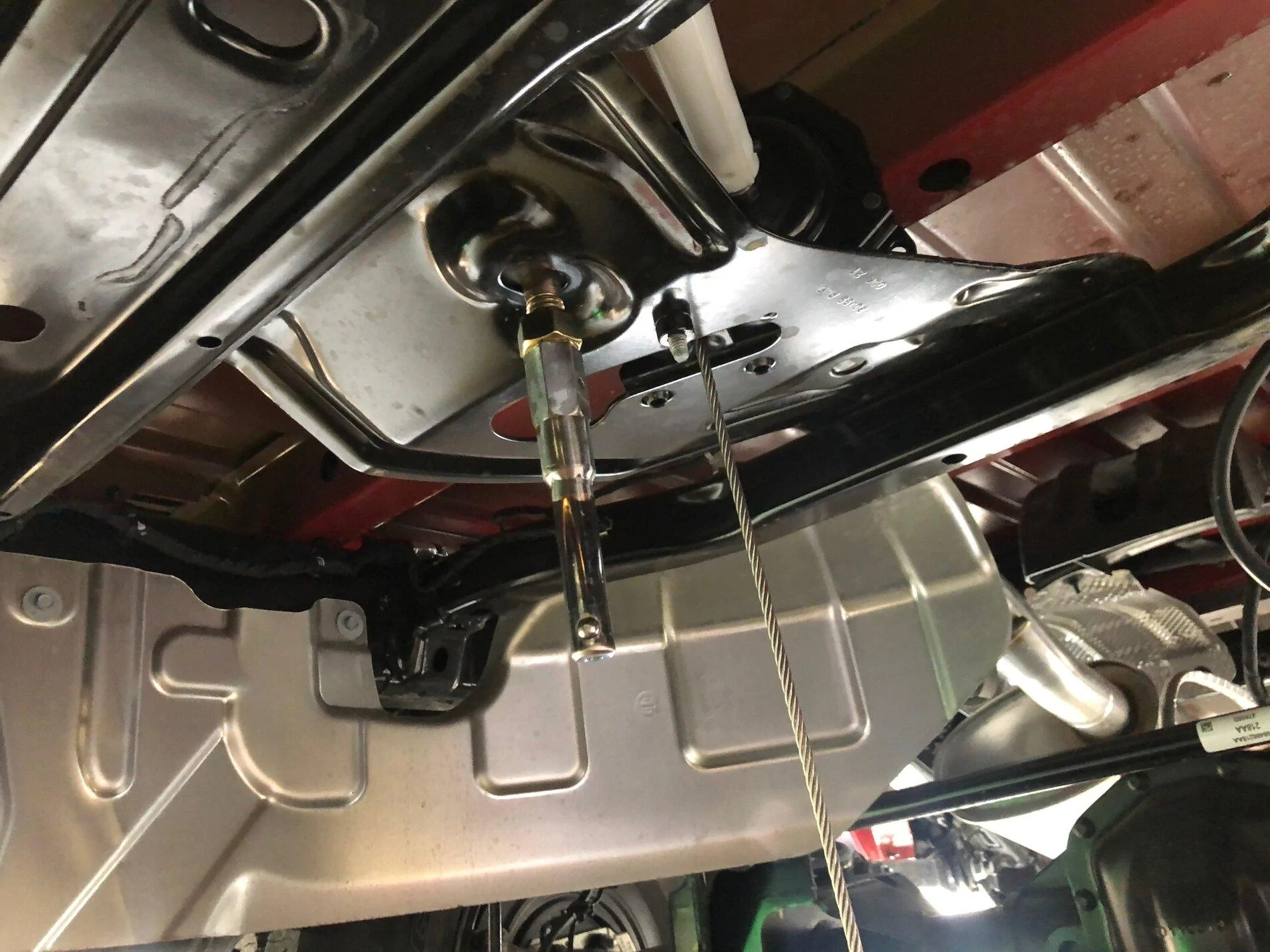 Jeep Gladiator Spare tire lock IMG_9357