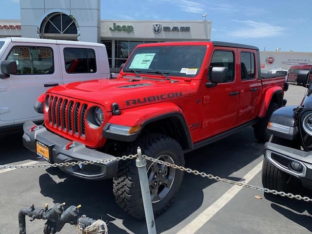Jeep Gladiator Finally got to test drive one today F8ZUzvm