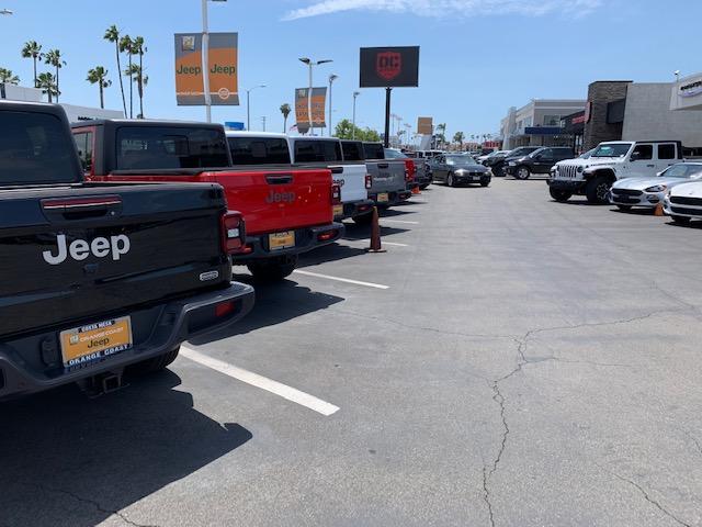 Jeep Gladiator Finally got to test drive one today 7nhxDxu