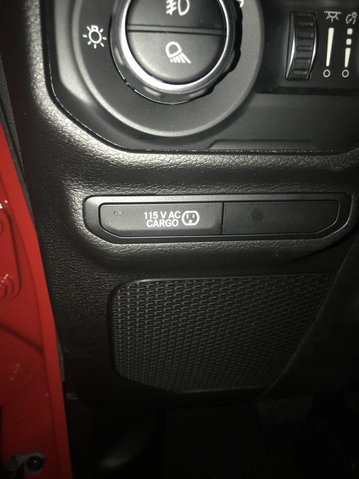 Jeep Gladiator Trail rail system 9905E939-A5CA-4FD4-AA8E-6E06A4CEEDBE