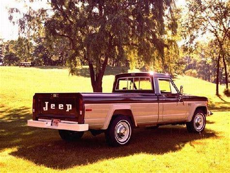 Jeep Gladiator BRIGHT WHITE Gladiator JT Club th (28)