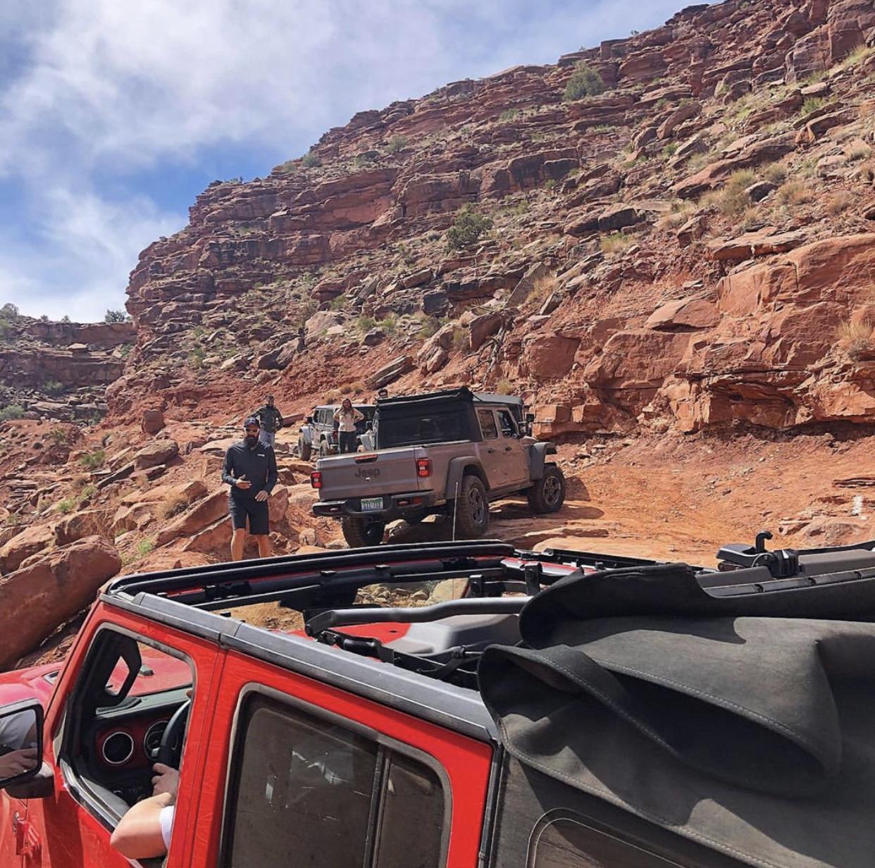 Jeep Gladiator Request: Gladiators with soft tops FD3DDEB2-DA32-48D7-9ECF-433CE82EABE5