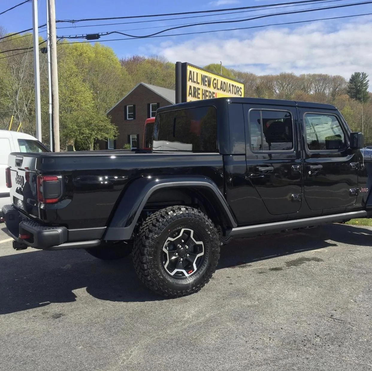 Jeep Gladiator BLACK Gladiator JT Club B9DD7CBD-48DE-463F-814C-1B33C4E32B2E