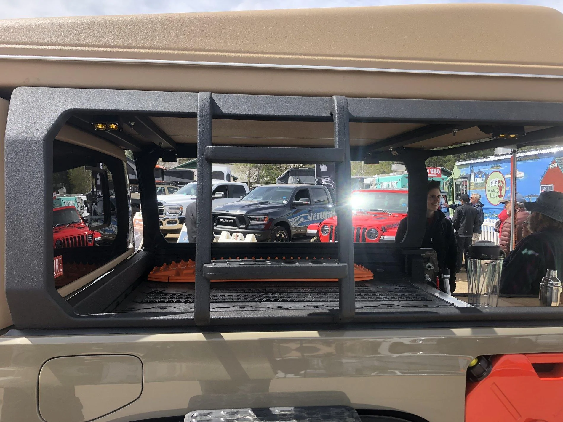 Jeep Gladiator Way Out at Overland Expo 6E126207-90A8-4CF0-B97C-365C65071C0D