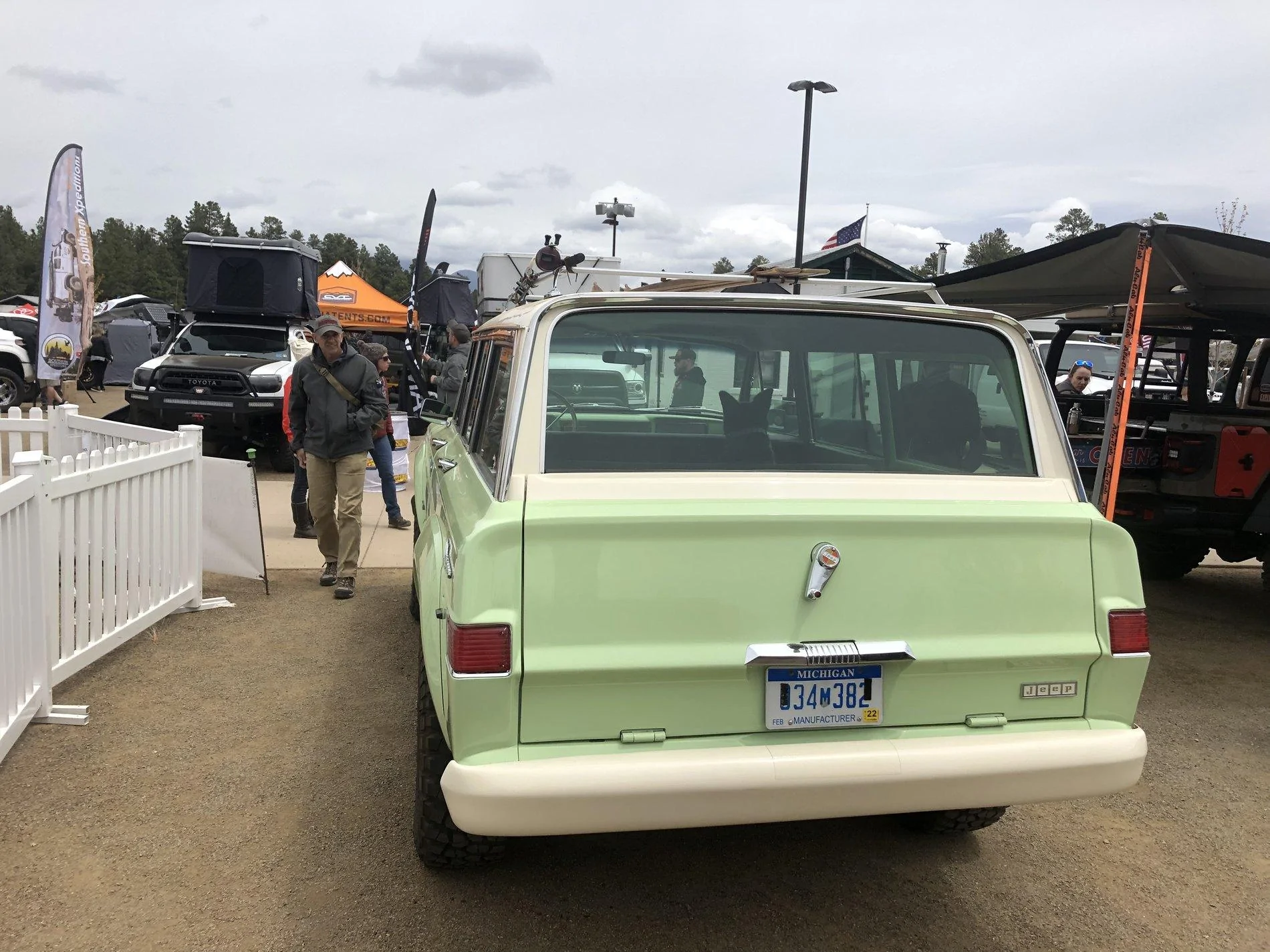 Jeep Gladiator Way Out at Overland Expo F0ACA5E4-4168-4ECB-996D-F10A3955176A