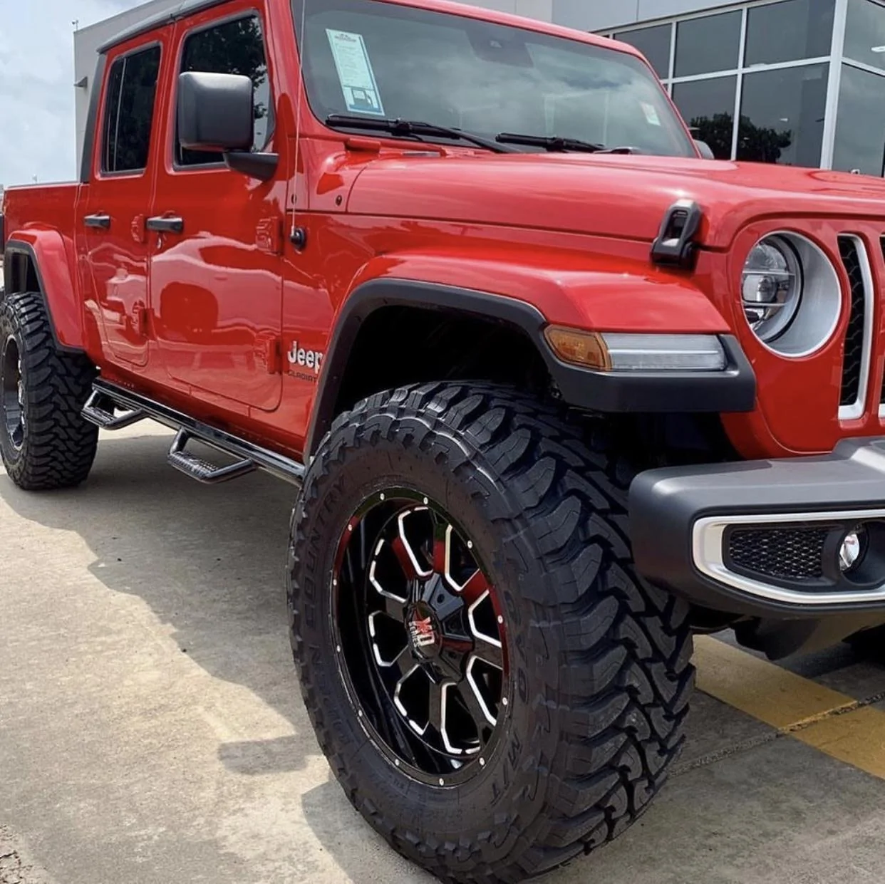 Jeep Gladiator FIRECRACKER RED Gladiator JT Club AAC4A8E8-CE13-413E-9787-89BA1F30886F