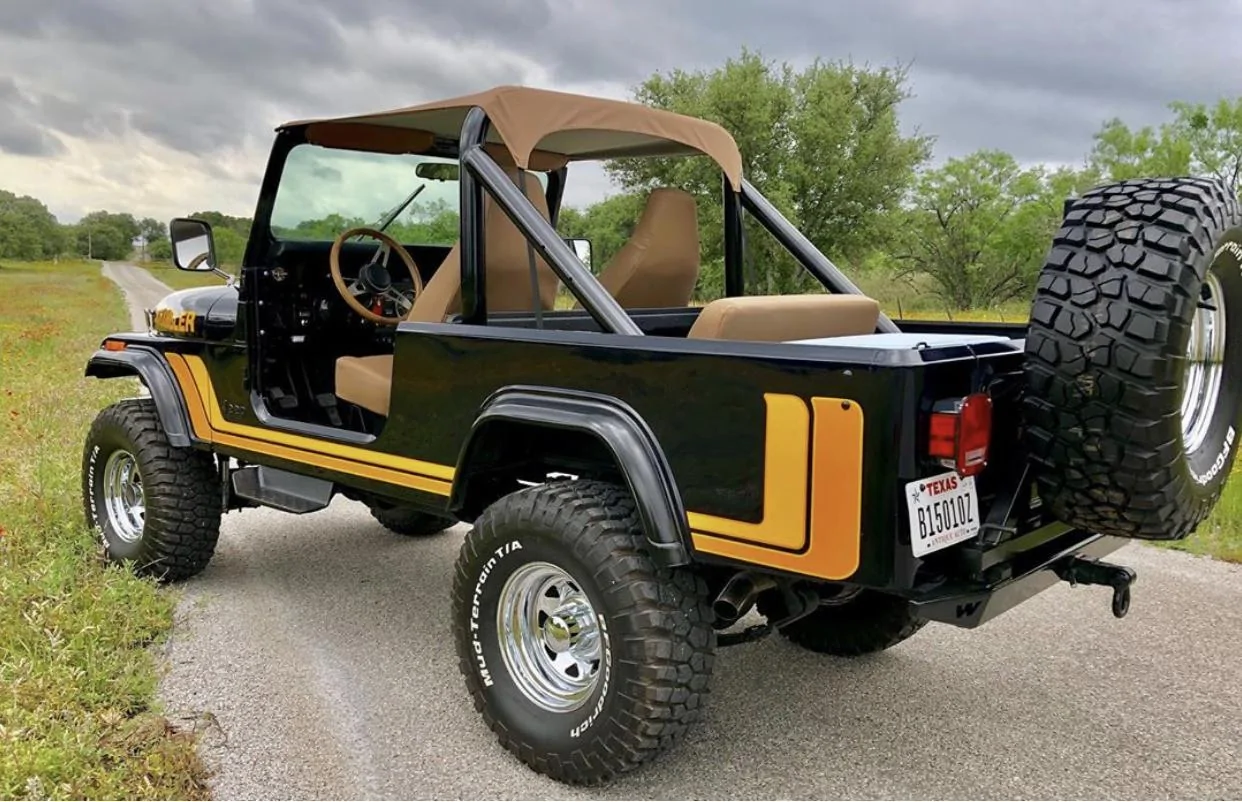Jeep Gladiator 'Retro' Graphics Option? 50E4540D-98D7-4FB0-A266-82E64FC59D06
