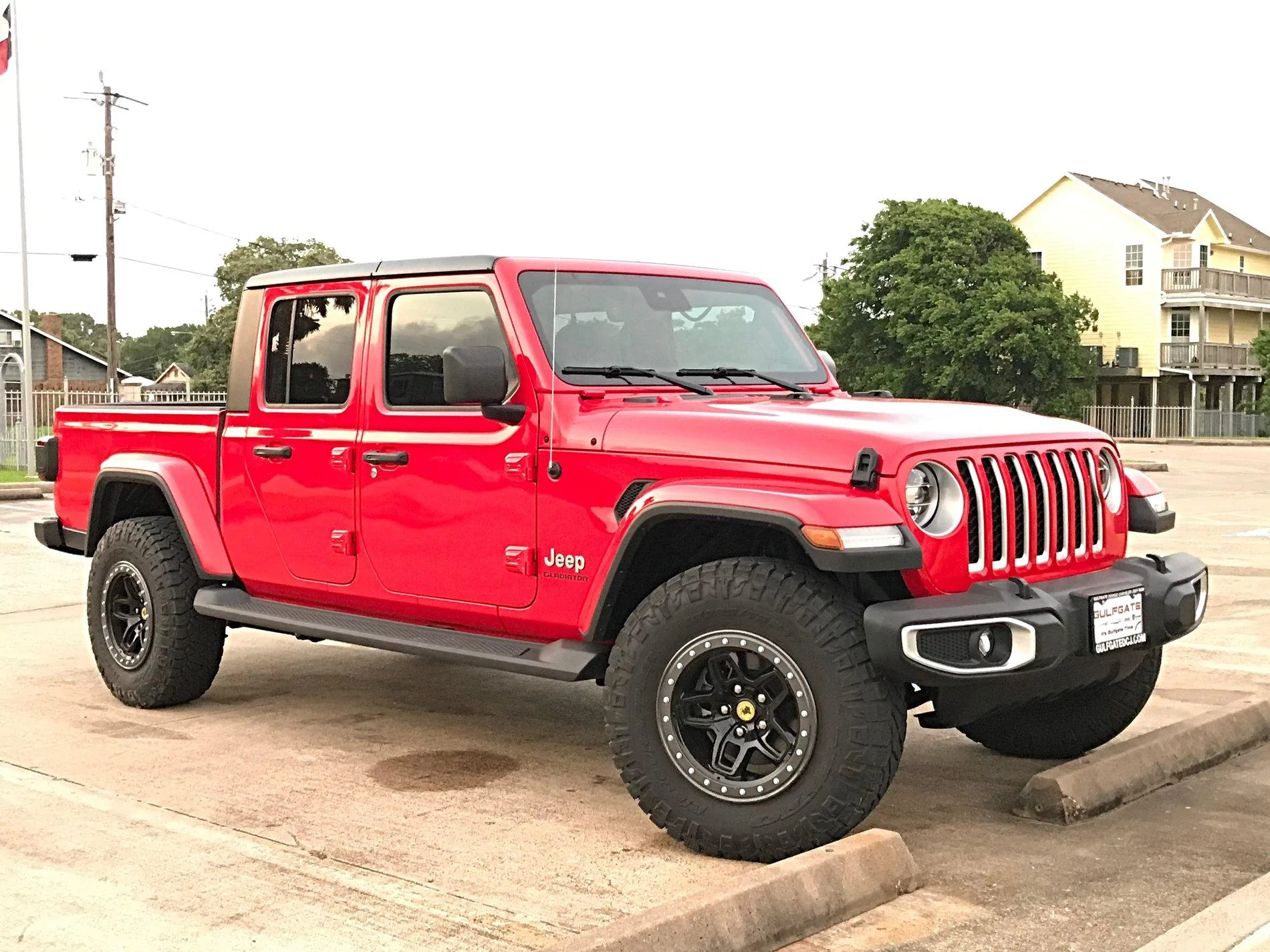 Jeep Gladiator Poll. Best looking wheel for red gladiator. 37D23115-5D3E-4796-84E6-6E77E33C0091
