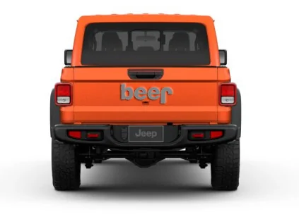 Jeep Gladiator "JEEP" tailgate badge mods? tailgat