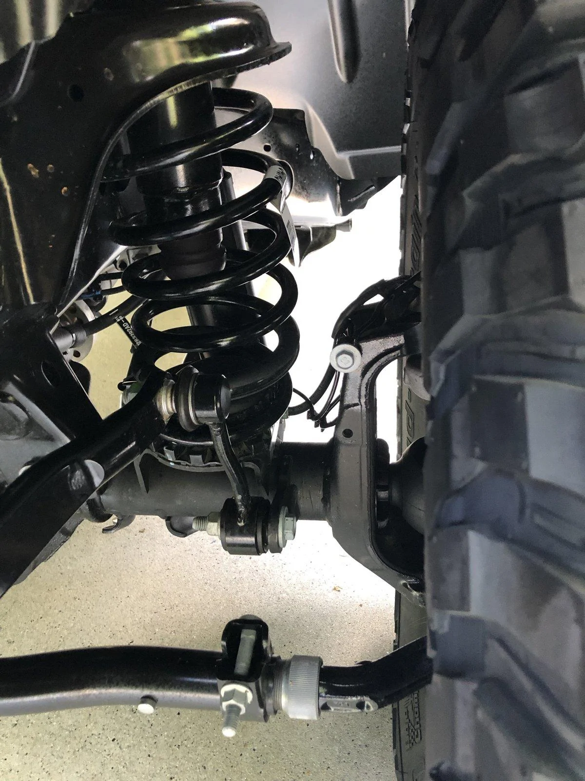 Jeep Gladiator Rubicon with BFG KM3s NO LIFT! +1ZdeK9zShim+JhTzO0wMQ