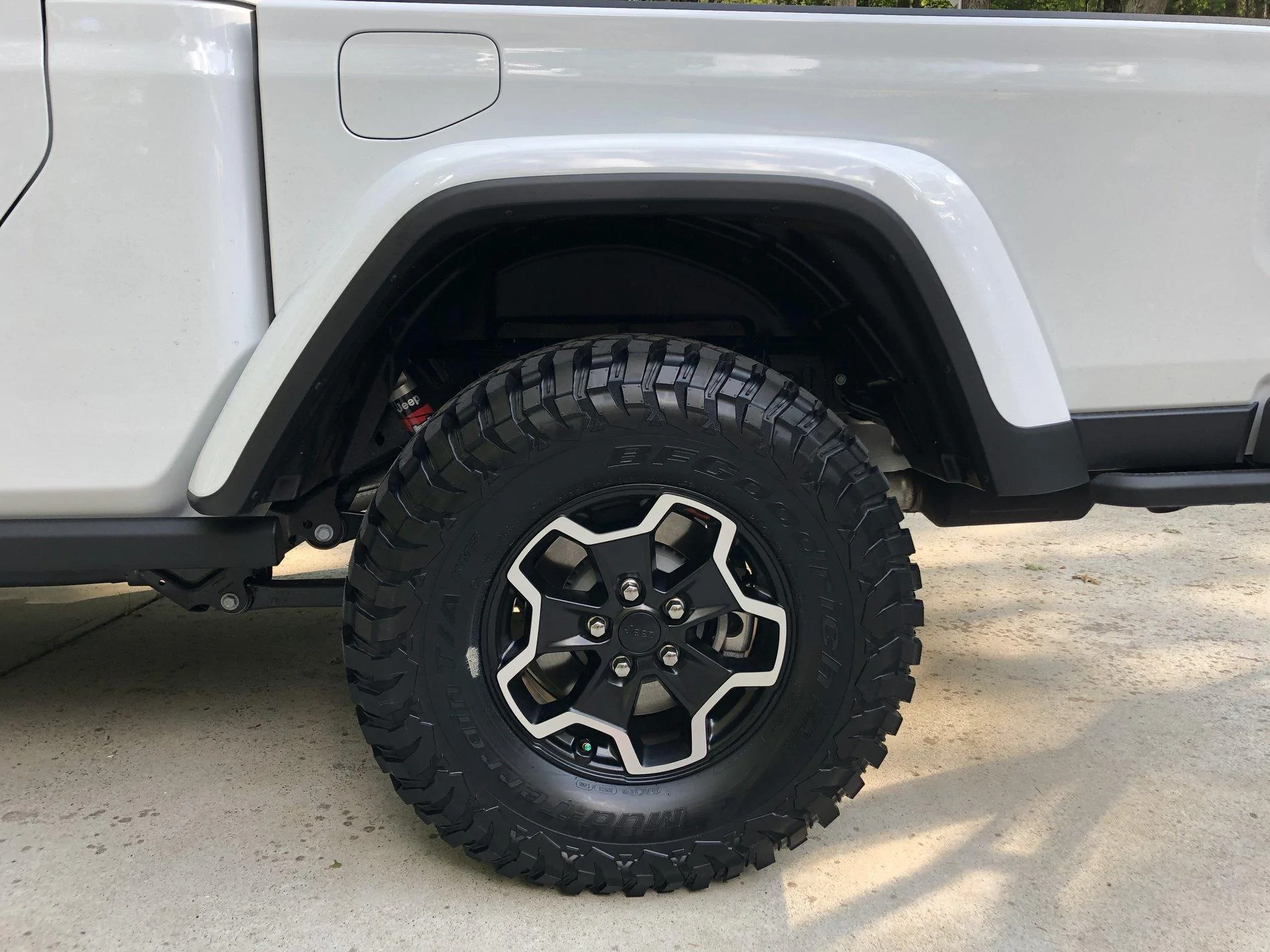 Jeep Gladiator 35" Tires / Running Boards - Rubicon C2Hjbrr0SnOrYe6RcUNPZA