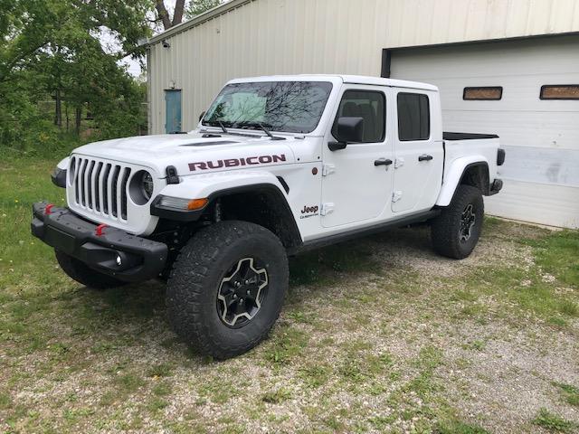 Jeep Gladiator Gladiators on Mopar 2" Lift Kit image1 - Copy