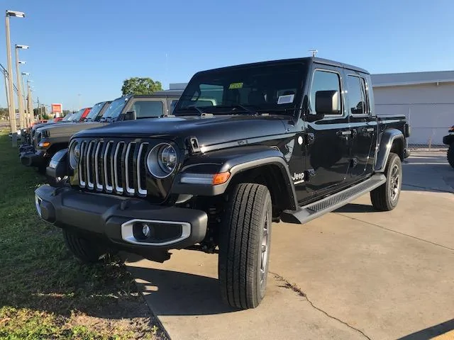 Jeep Gladiator BLACK Gladiator JT Club IMG_2392
