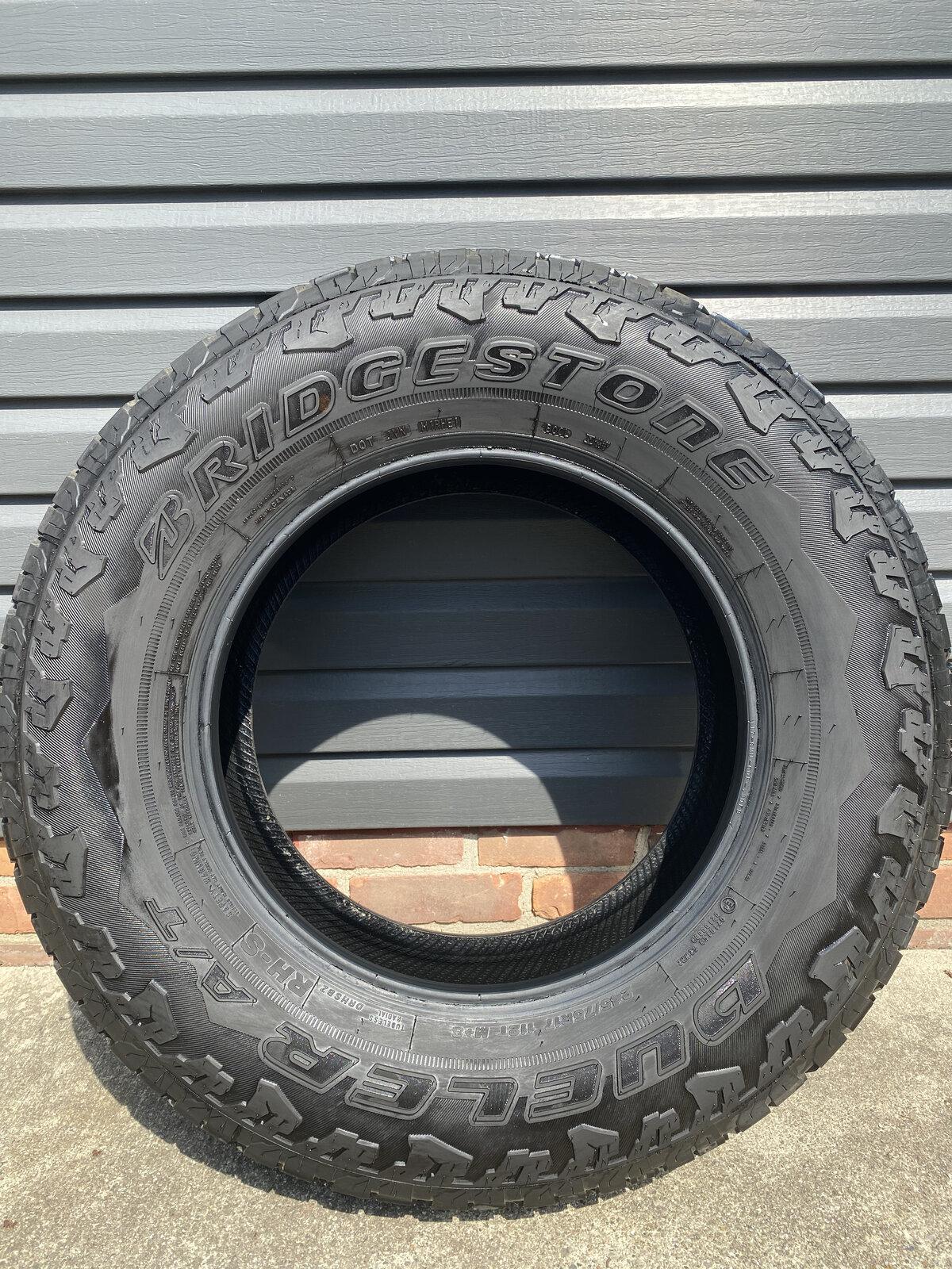 Jeep Gladiator Bridgestone Dueler AT 477BFB22-E014-4F4C-8B1F-5FB1CDB732ED
