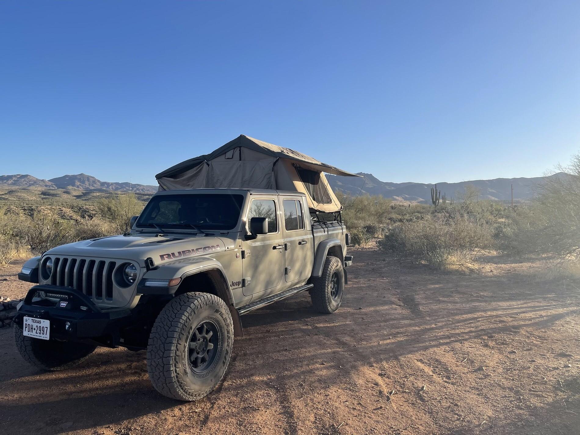 Jeep Gladiator TexasTJ's Gobi Gladiator Rubicon 51136611019_6b81c10ff2_k