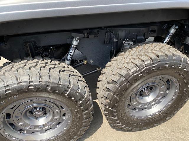 Jeep Gladiator 6 X 6 Gladiator!!!! 6x6-4