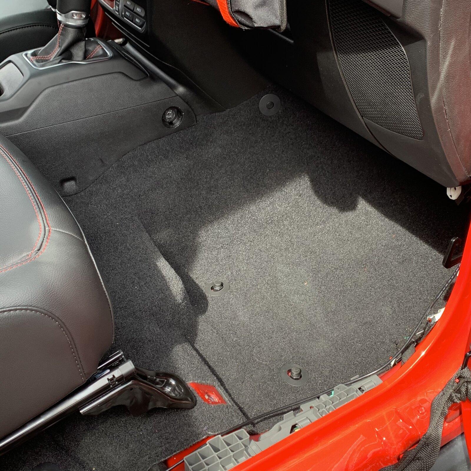 Jeep Gladiator 2020 JTR in Firecracker Red 900BAFA1-6772-4F74-95BE-C6D435AFBEAE