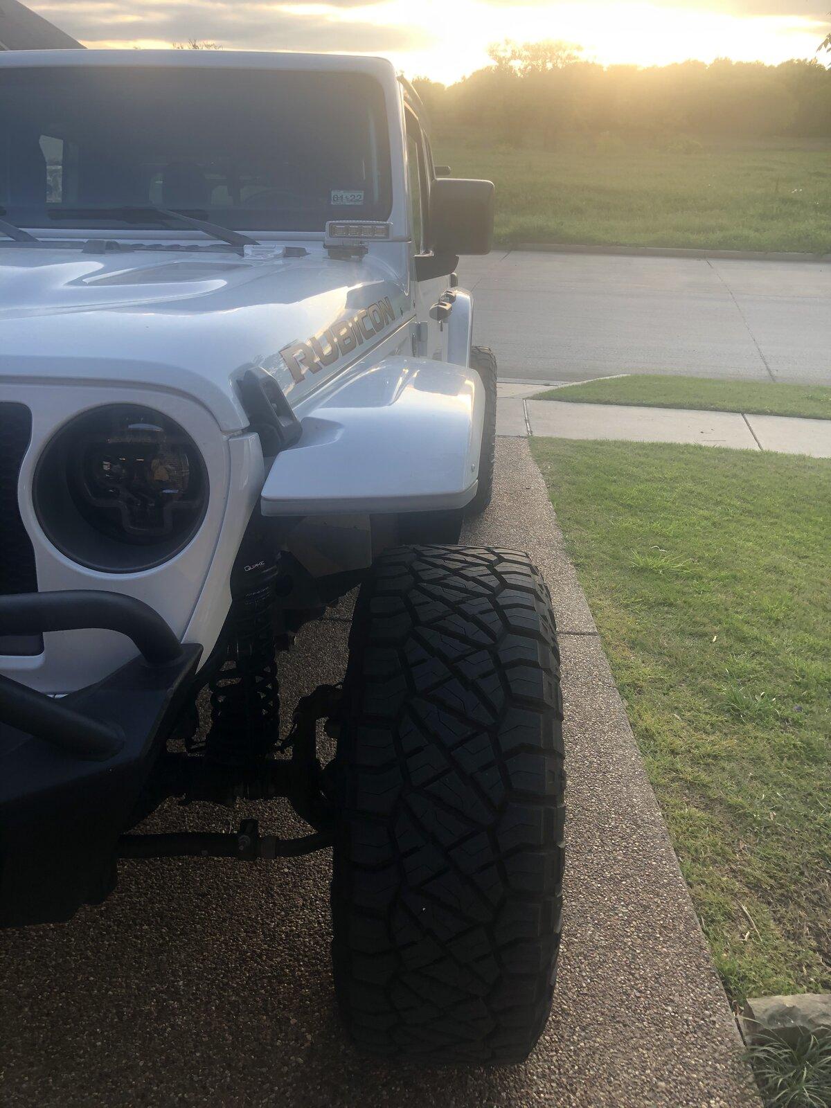 Jeep Gladiator SHOW ME YOUR WHEELS! E3EDF1AC-45B2-4E85-9EA4-9A39B4A4CBCB