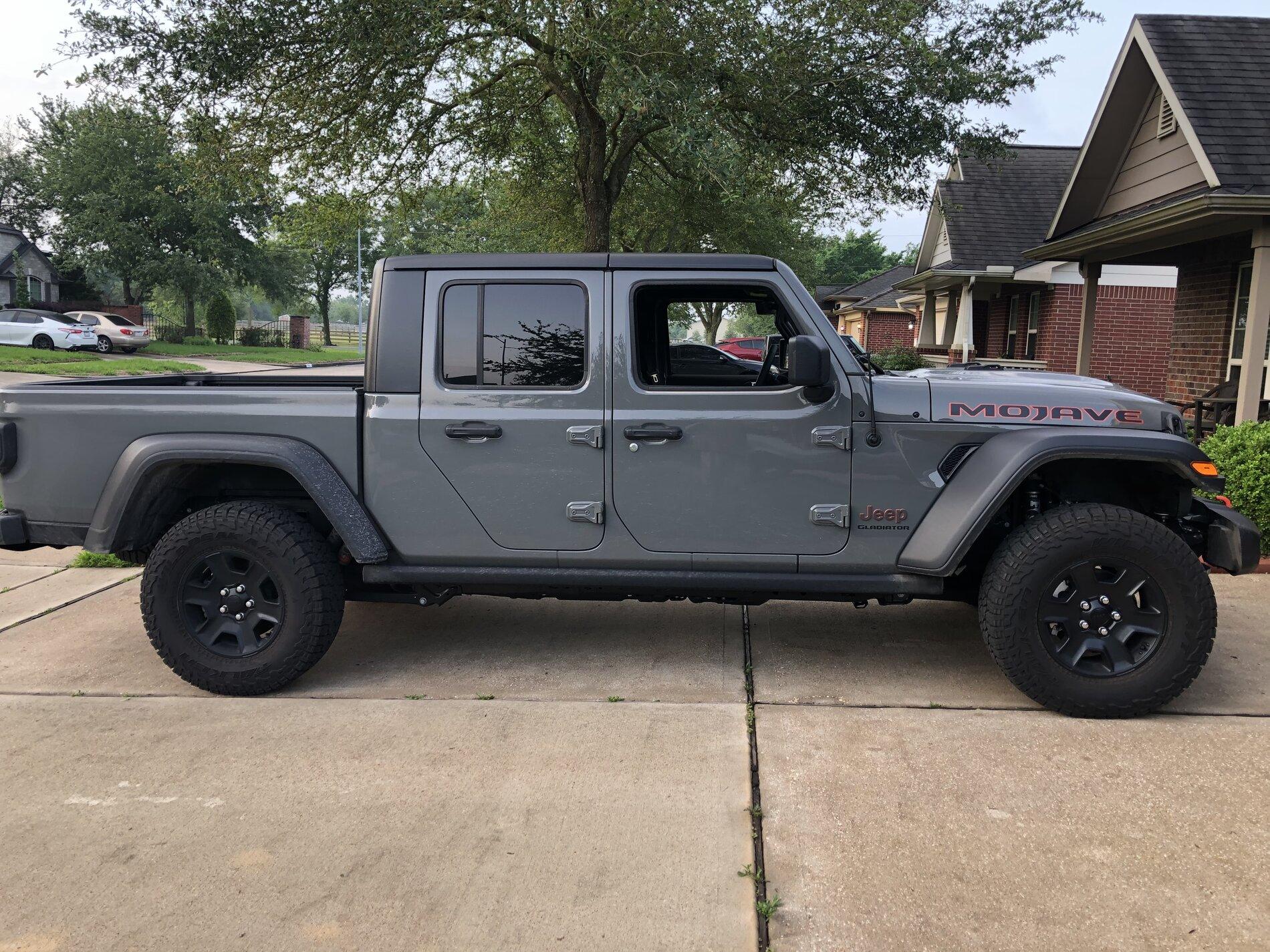 Jeep Gladiator Let's see your 285/75 17 tires B03B9C24-86BA-41D0-A3FE-AF05A338BB6D