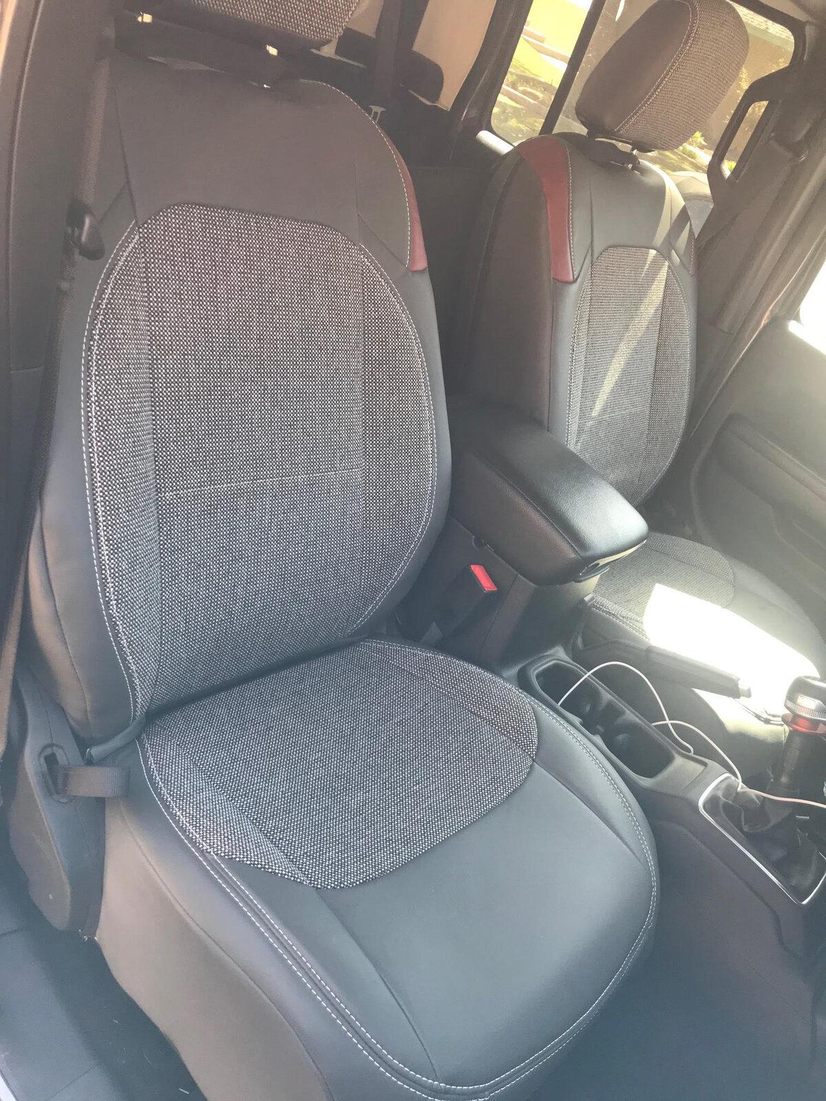 Jeep Gladiator Rear seat delete with foam floor for dogs - cheap, easy and it works great jeep1