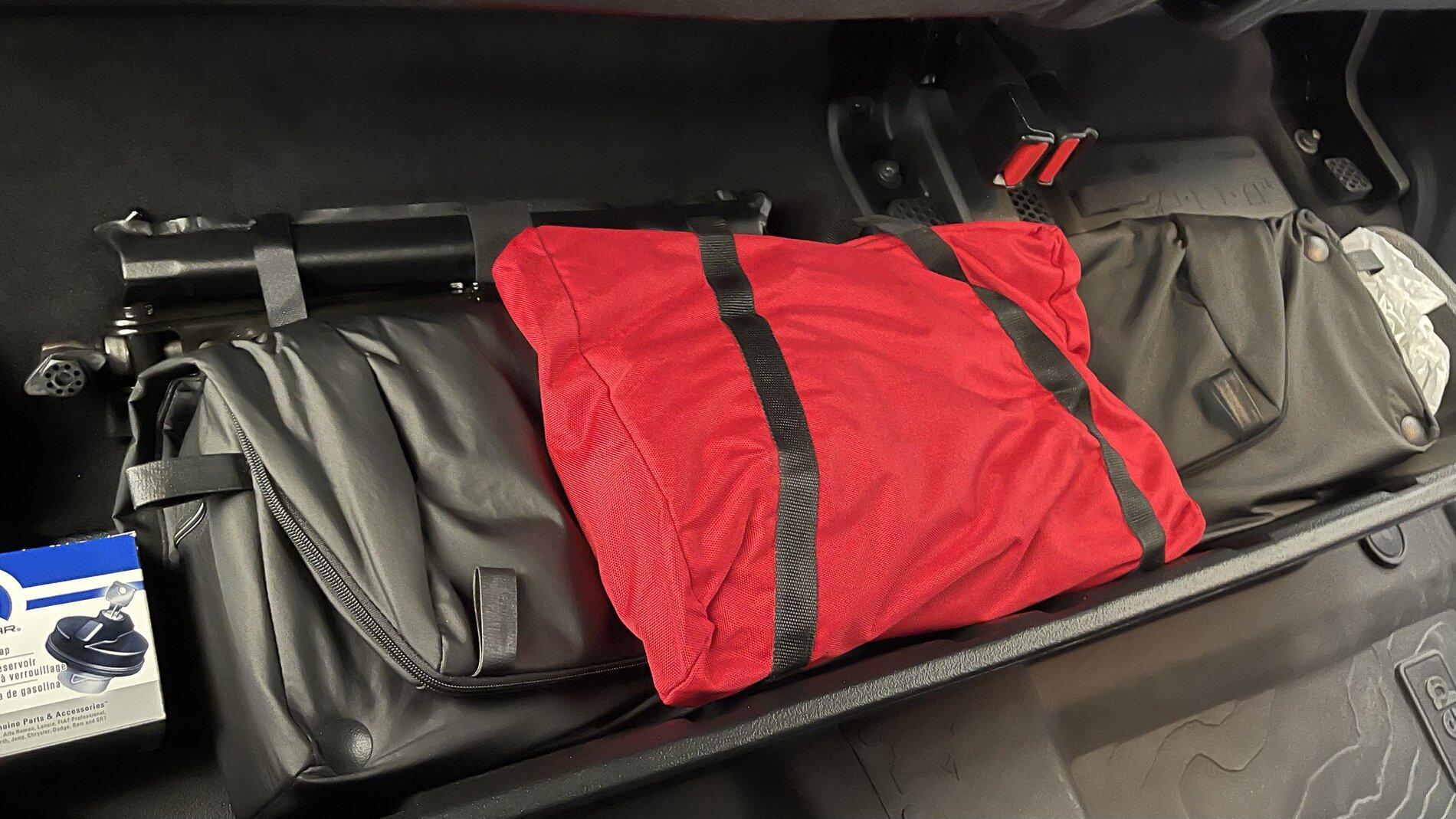 Jeep Gladiator What do you keep behind the rear seat? B75CA9F4-A899-4937-84EB-A6E8B3B2191B