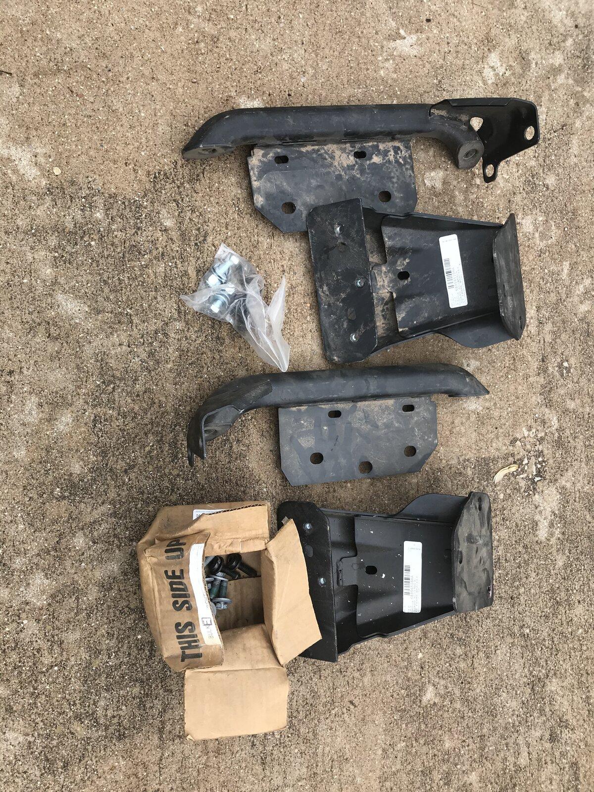 Jeep Gladiator Steel Rear Rock Sliders and Brackets 663C3E47-6AD0-4757-9042-41259D1C680E