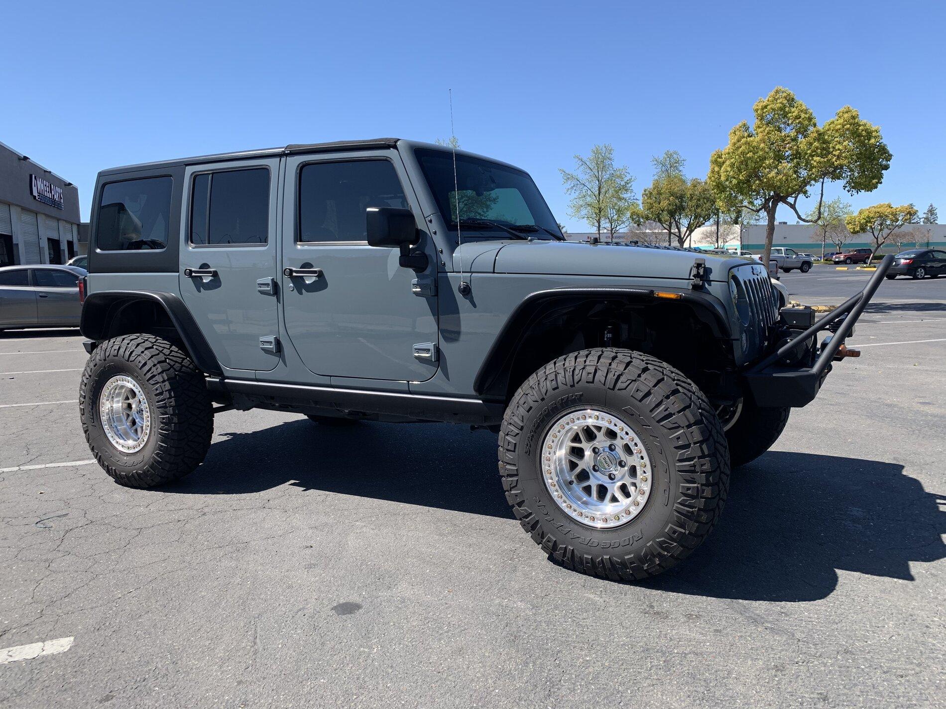 Jeep Gladiator 2021 SikJeep Sting gray Gladiator build E14089DD-7FF6-4729-800A-B267CDE6038B
