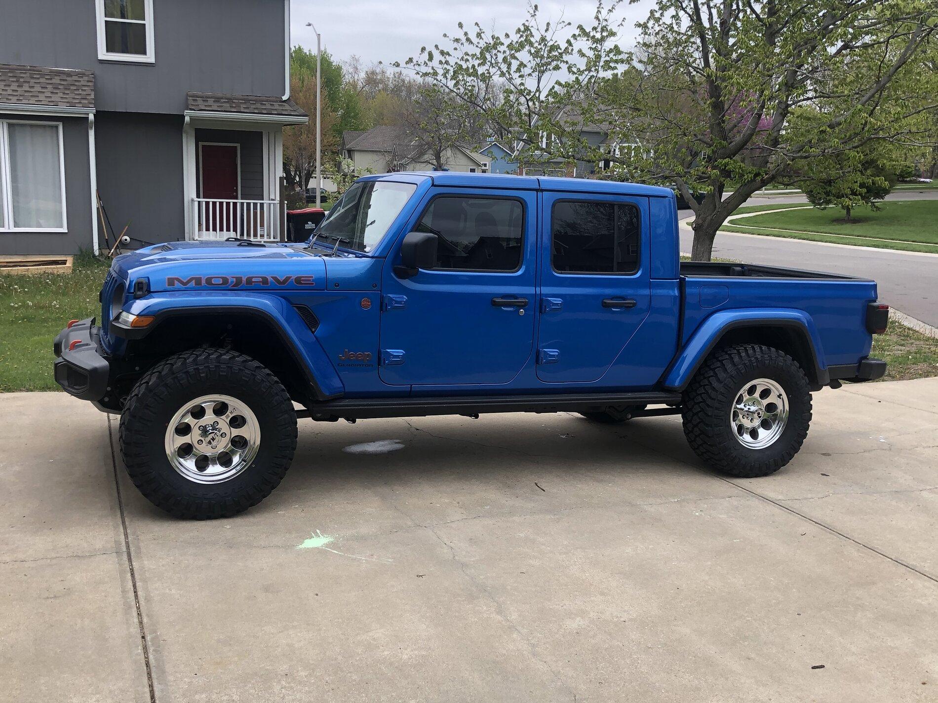Jeep Gladiator ***Official Mojave Thread*** Lets talk Mojaves D4401D5E-66B9-448A-A20F-2B05CB25D65C