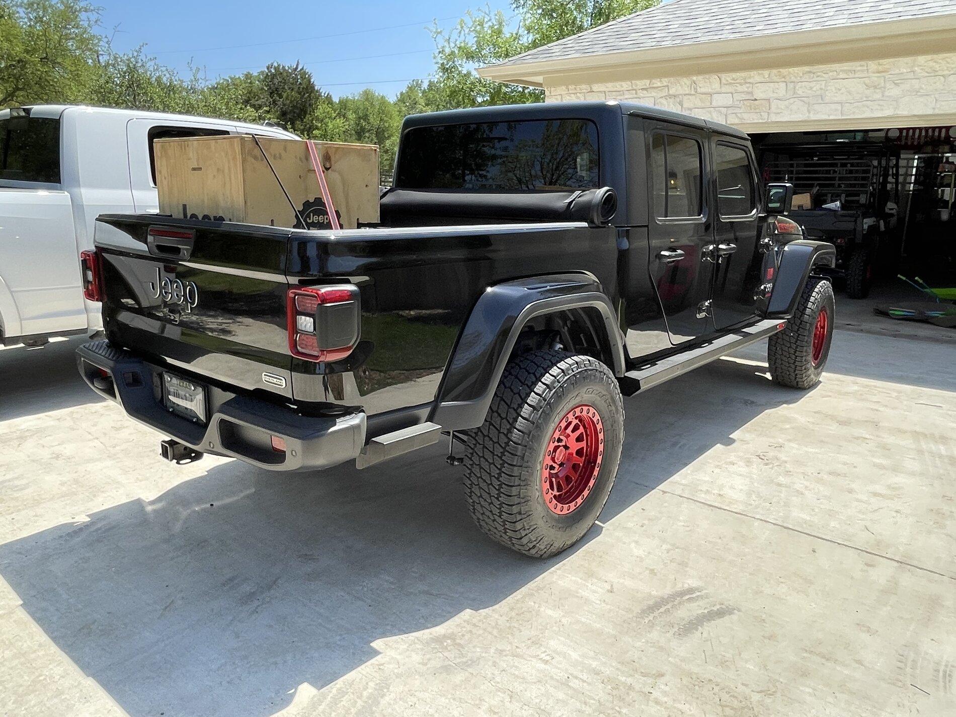 Jeep Gladiator What wheels are you putting on you JT? 61CE0448-23BE-4199-BCF3-2D50839D3E57