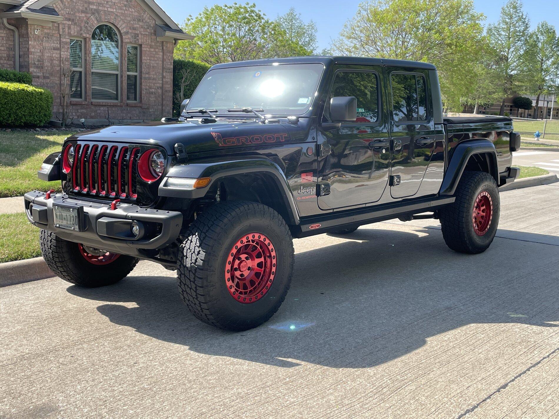 Jeep Gladiator What wheels are you putting on you JT? 0899E634-CE3F-46DF-B981-6AE0E7055558