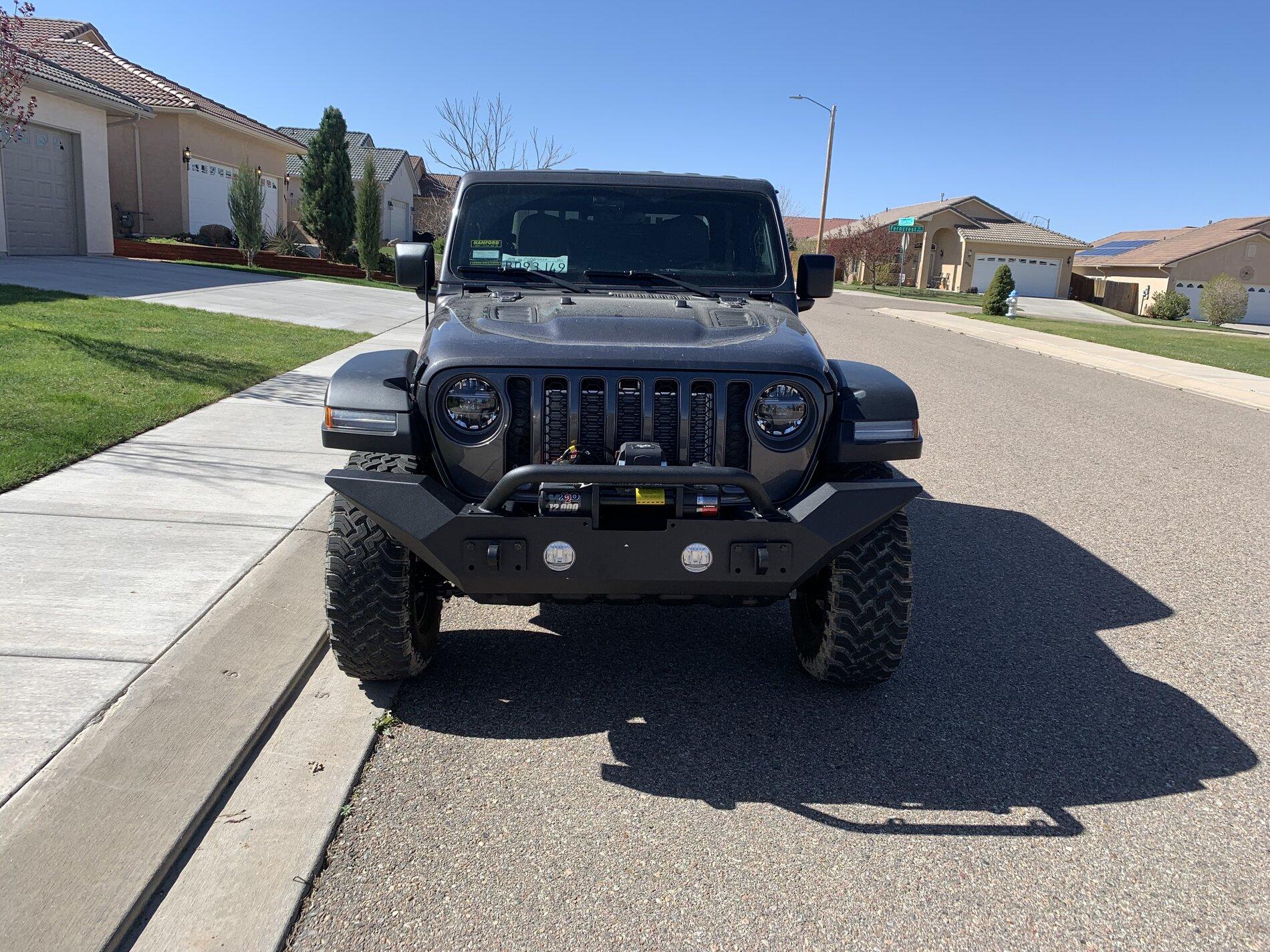 Jeep Gladiator Geetch’s build of IRIS EAFAF3DB-BDBE-4BC5-8254-6E0ECB41AD21