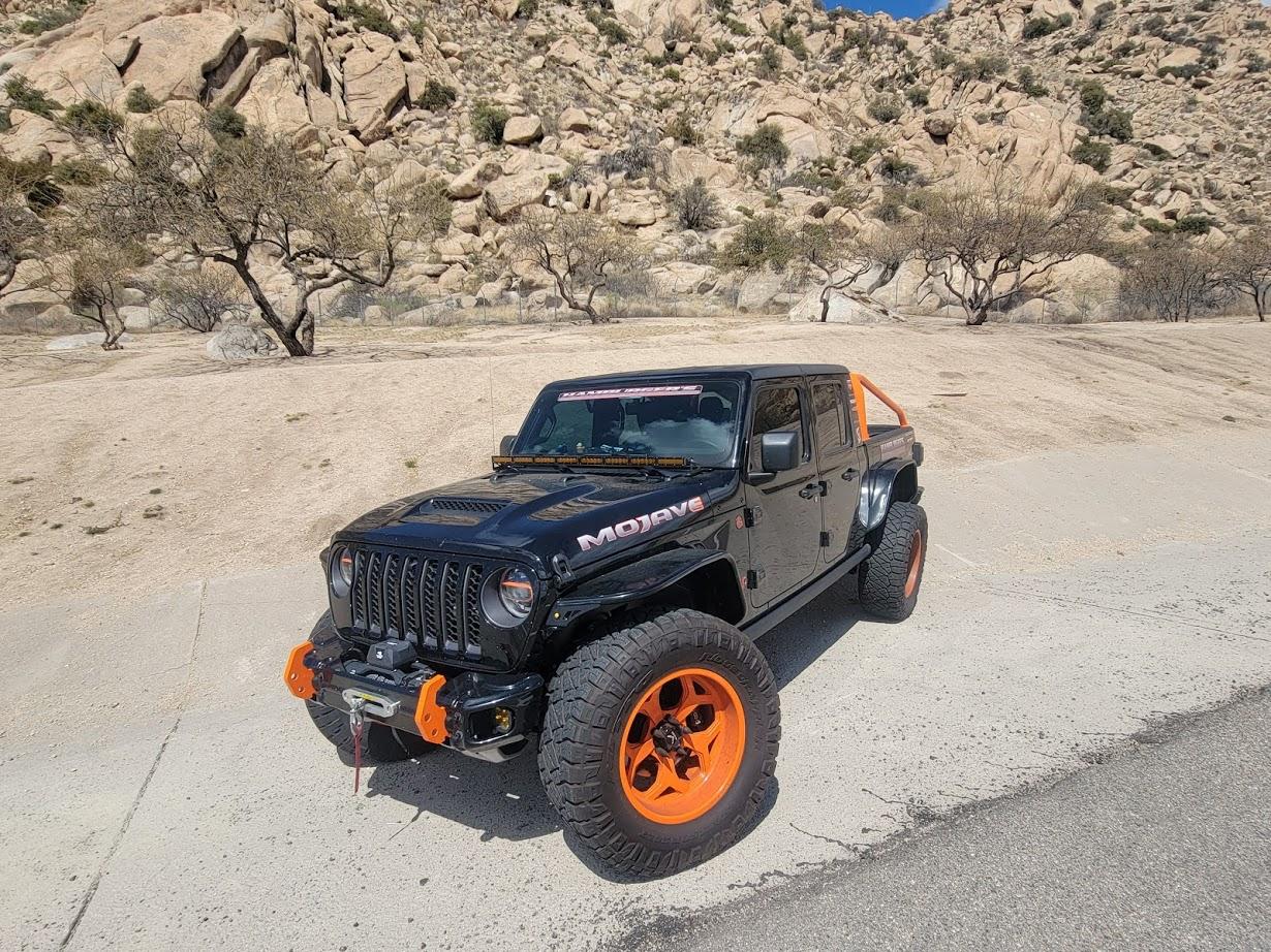 Jeep Gladiator MOJAVE Edition Gladiator JT Club mojaz