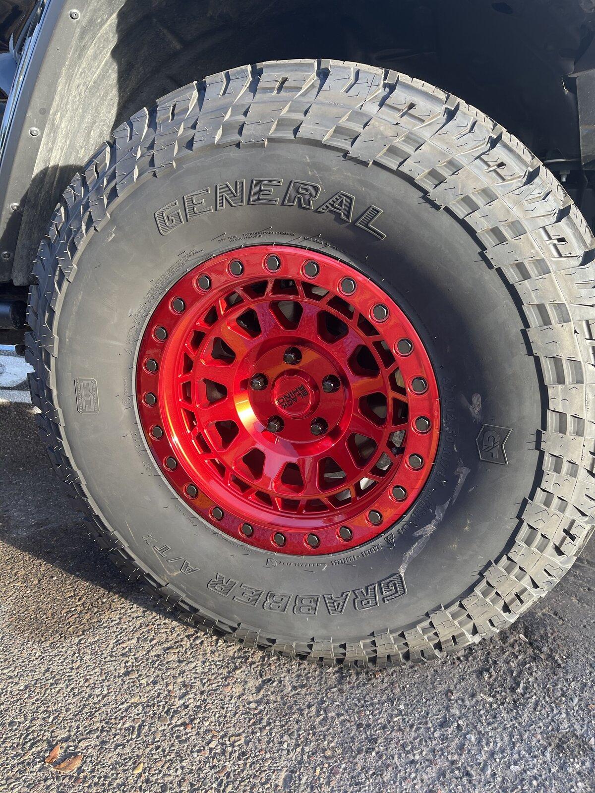 Jeep Gladiator What wheels are you putting on you JT? E0921354-F6F0-4693-B45E-99F090BD3060