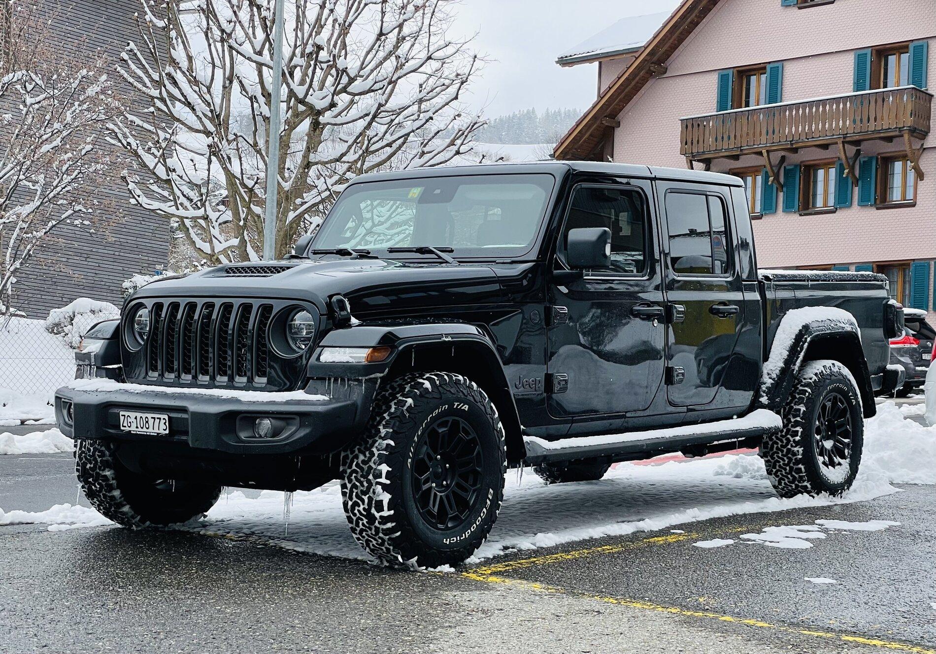 Jeep Gladiator Just bought a 80th Edition! 1BCF8984-804B-4F93-B771-89CF46FD8537