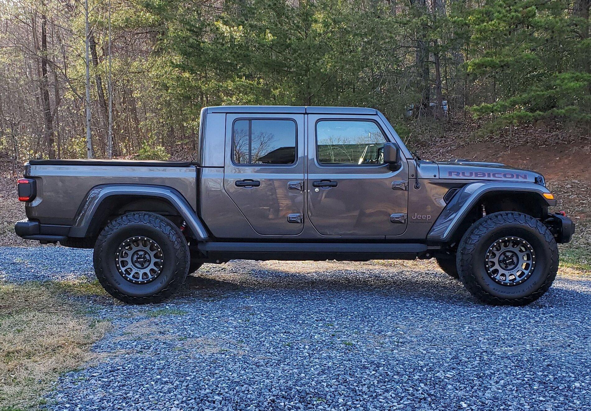 Jeep Gladiator Small lift advice/suggestions needed 032221-1C