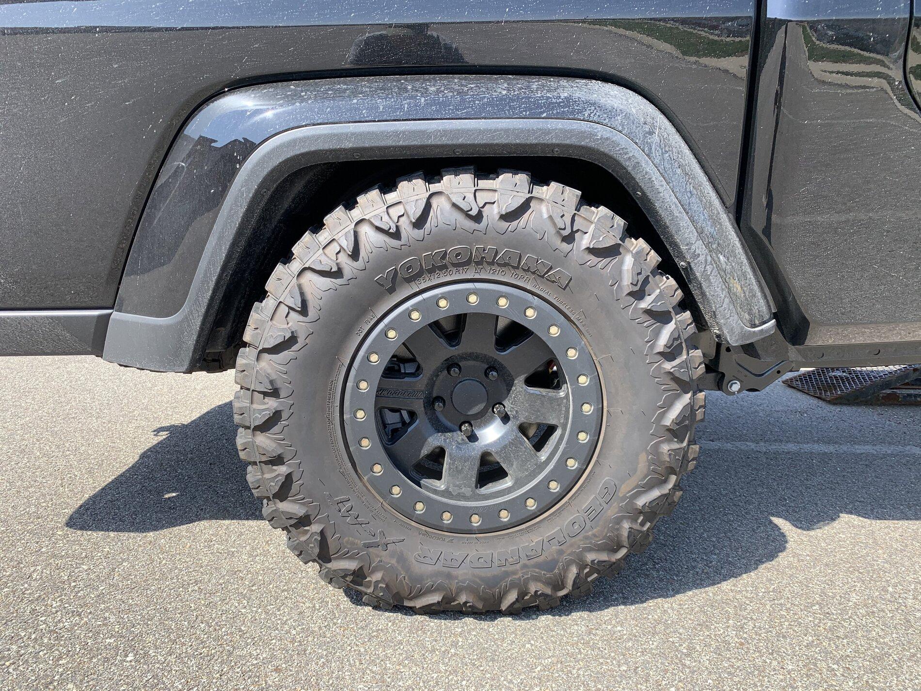 Jeep Gladiator Can I add the 35s without a lift on Willy's Edition? A00243C9-E2E6-4DA9-A7BA-D20886D1A4B9