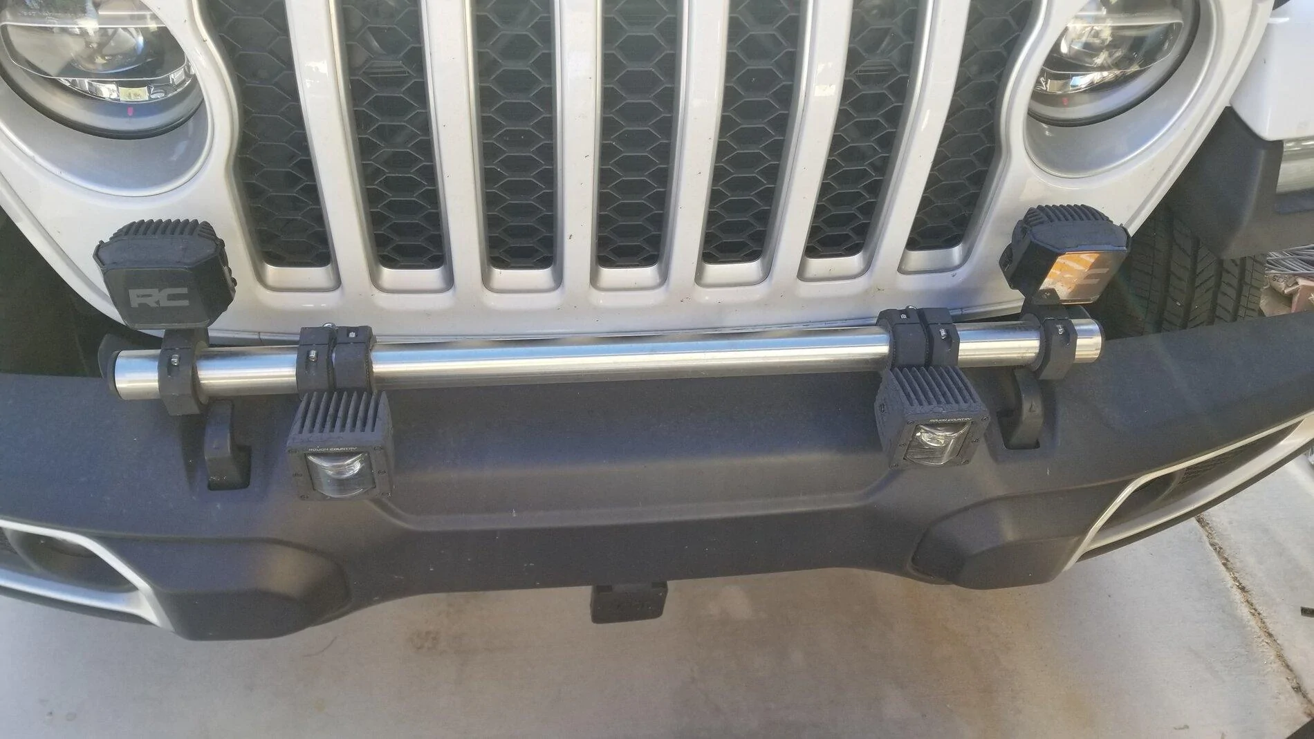 Jeep Gladiator Portable winch options. Quick on off  attachment. 20210427_181741