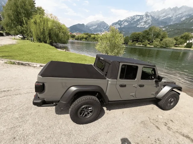 Jeep Gladiator I am ready to purchase a softop 1619616917897