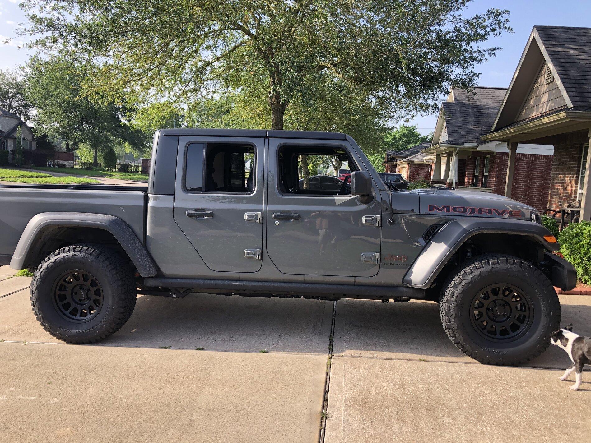 Jeep Gladiator Anyone running 35s on stock wheels without issues? C211F5D1-8671-419A-A8F2-292662F4453F