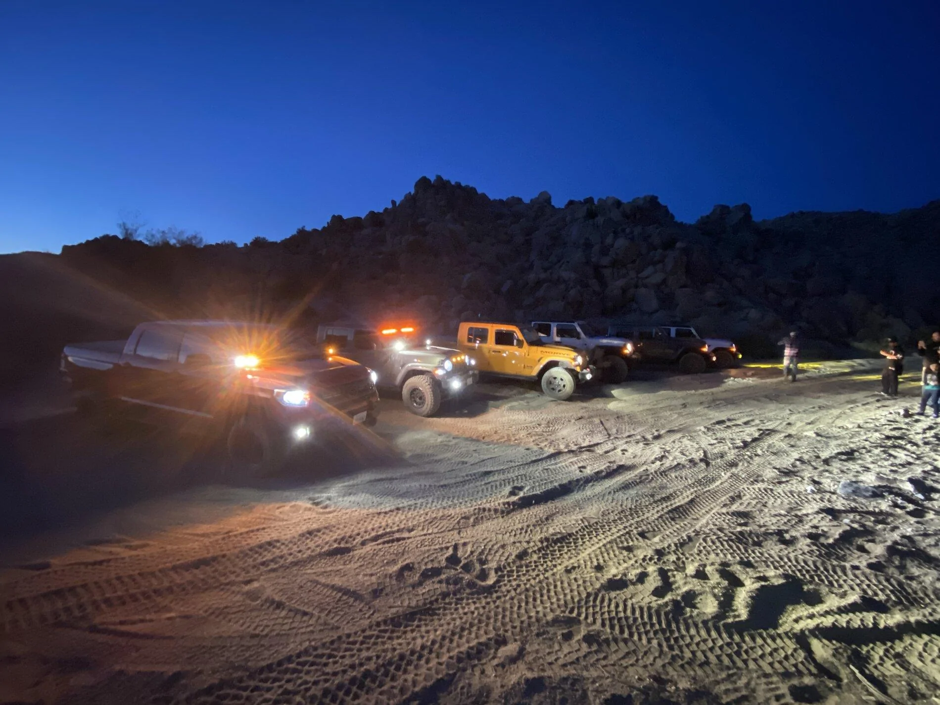 Jeep Gladiator "Ginger" - Nacho Gladiator Mojave Journal AAEF1031-D067-4736-A449-B8665B60331E