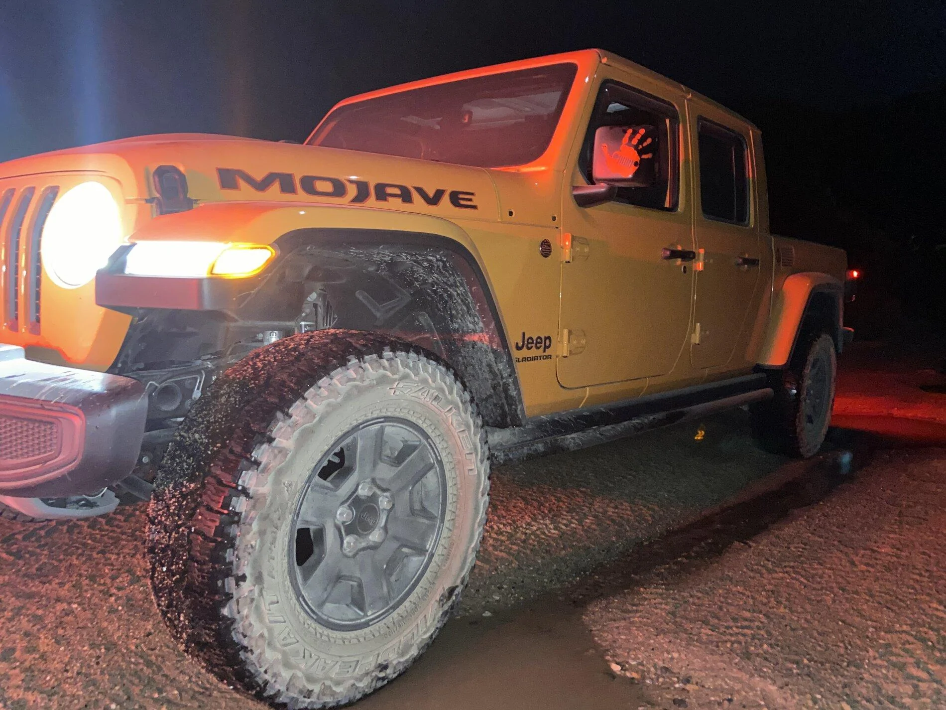Jeep Gladiator "Ginger" - Nacho Gladiator Mojave Journal 054C9B74-35B1-4052-B428-268A5D92750E