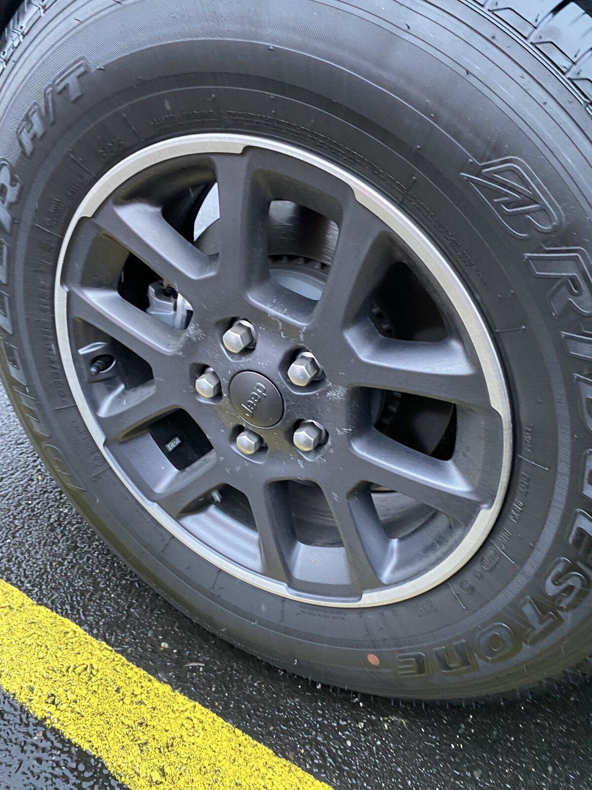 Jeep Gladiator Overland Wheels & Tires C15AE61F-2D6B-4AFB-9FDF-7DE8B572C7D9