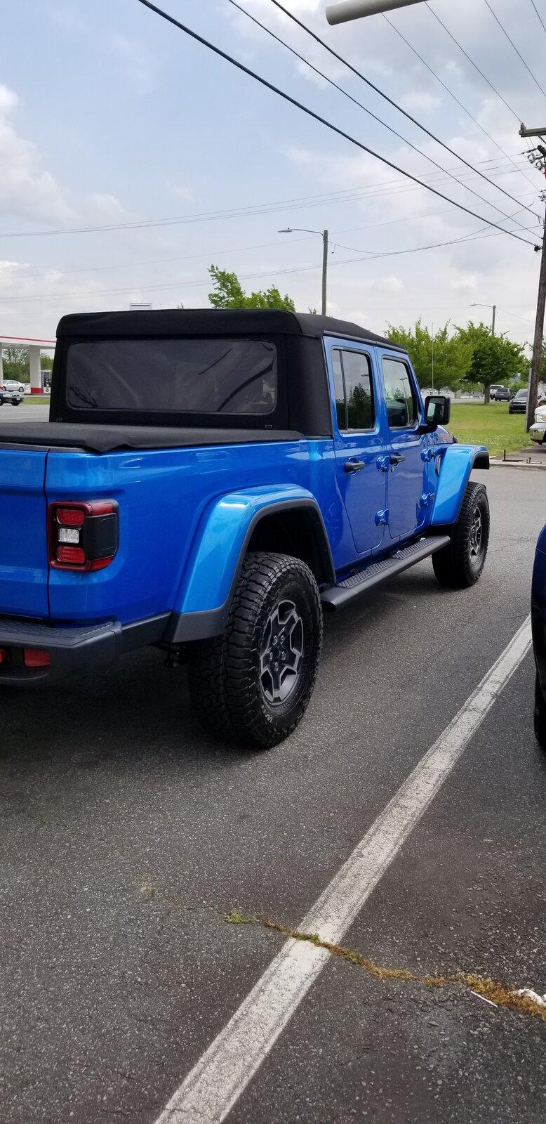 Jeep Gladiator HYDRO BLUE PEARL Gladiator JT Club 20210429_150712
