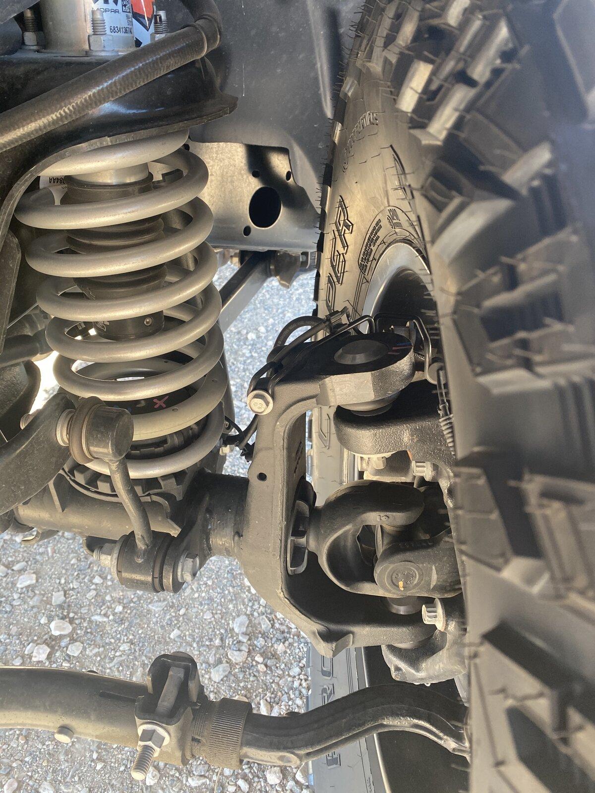 Jeep Gladiator 37’s on stock Mojave, no lift. 2C79405F-2495-4351-920A-A2C86705ED7D