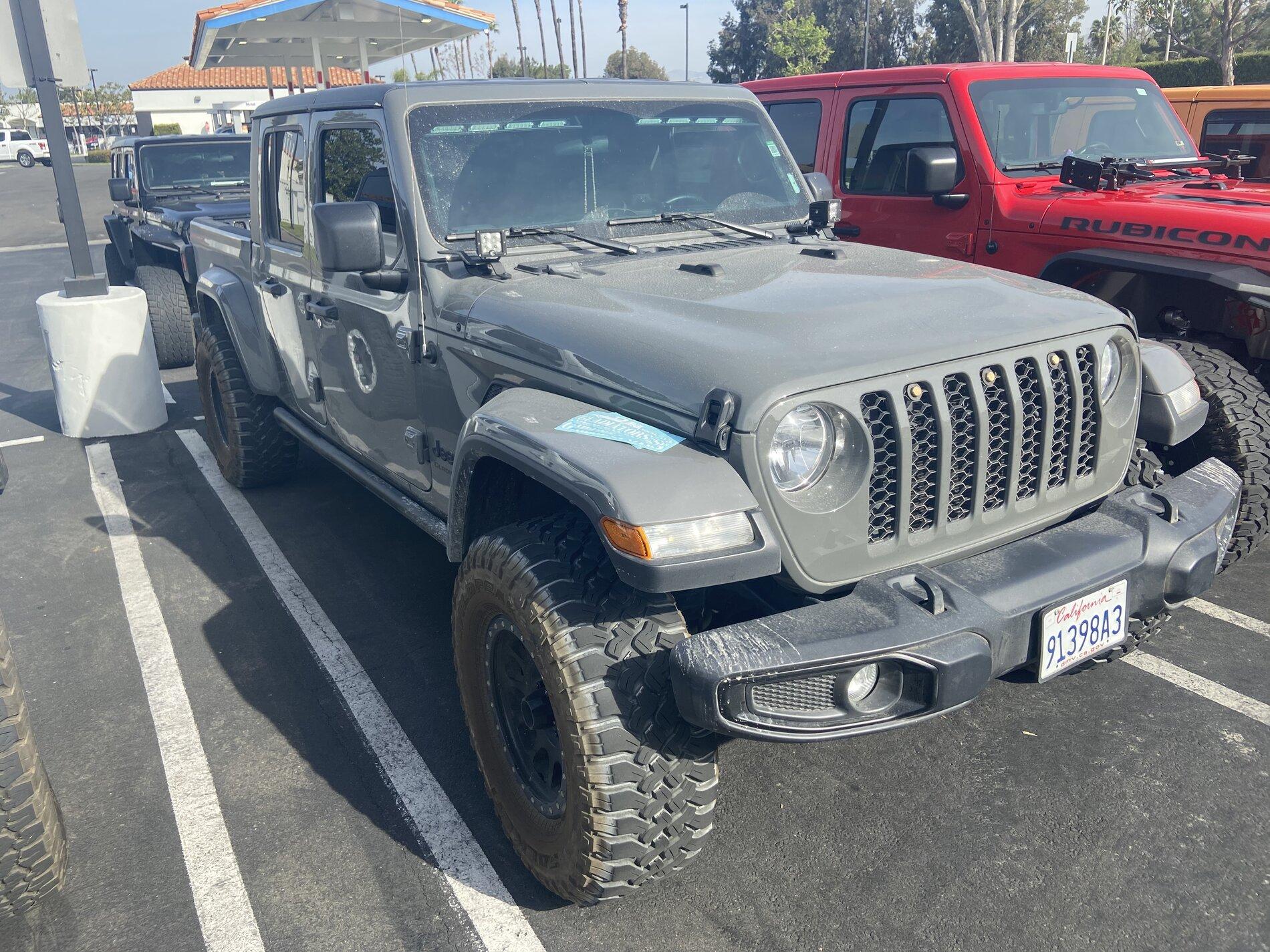 Jeep Gladiator What did you do WITH your Gladiator today? 6FD3787C-2F7C-499C-B685-074E933BBC76