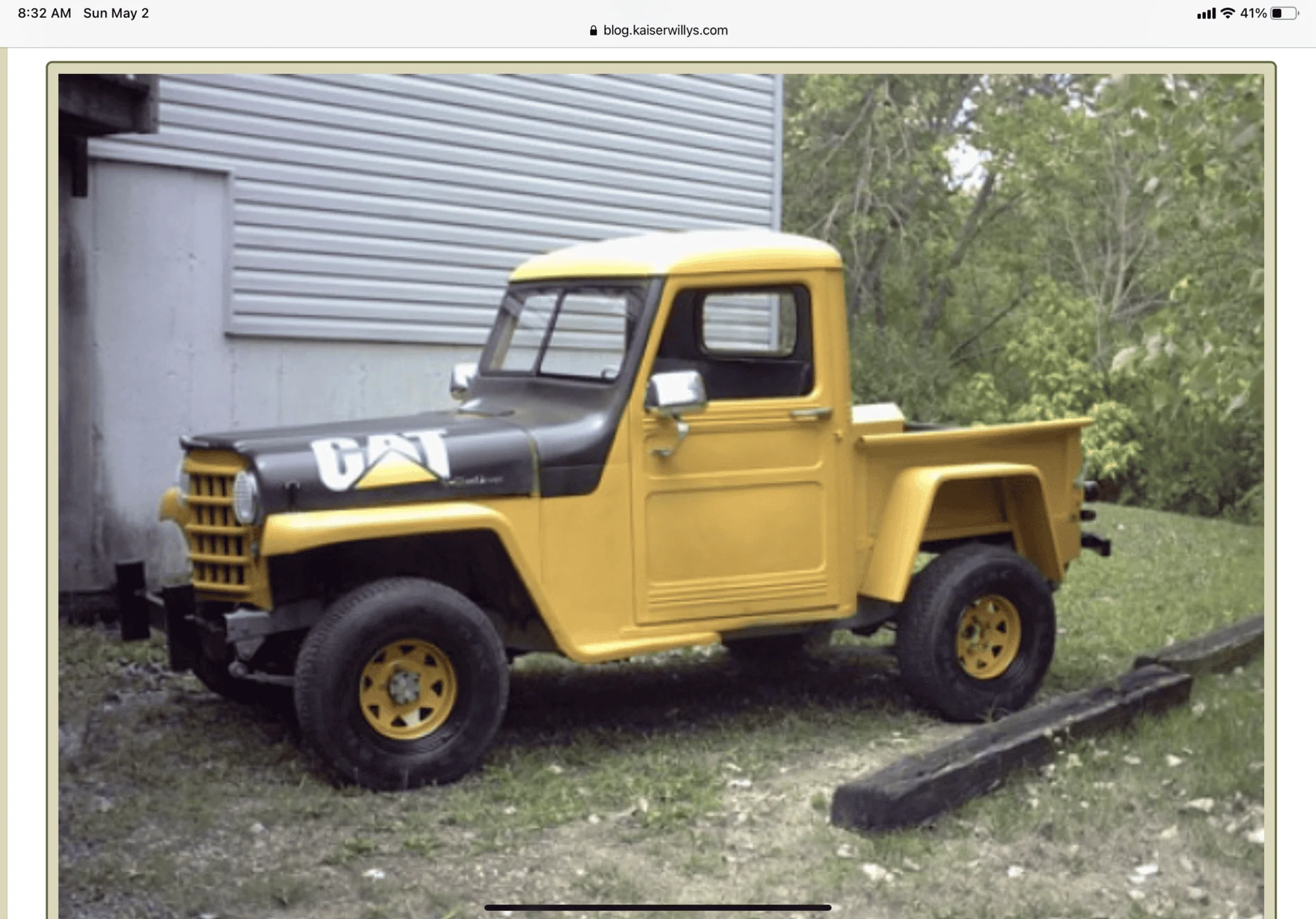 Jeep Gladiator CAT themed JT EA481536-41CC-4D71-9A7D-D3165F2D9731