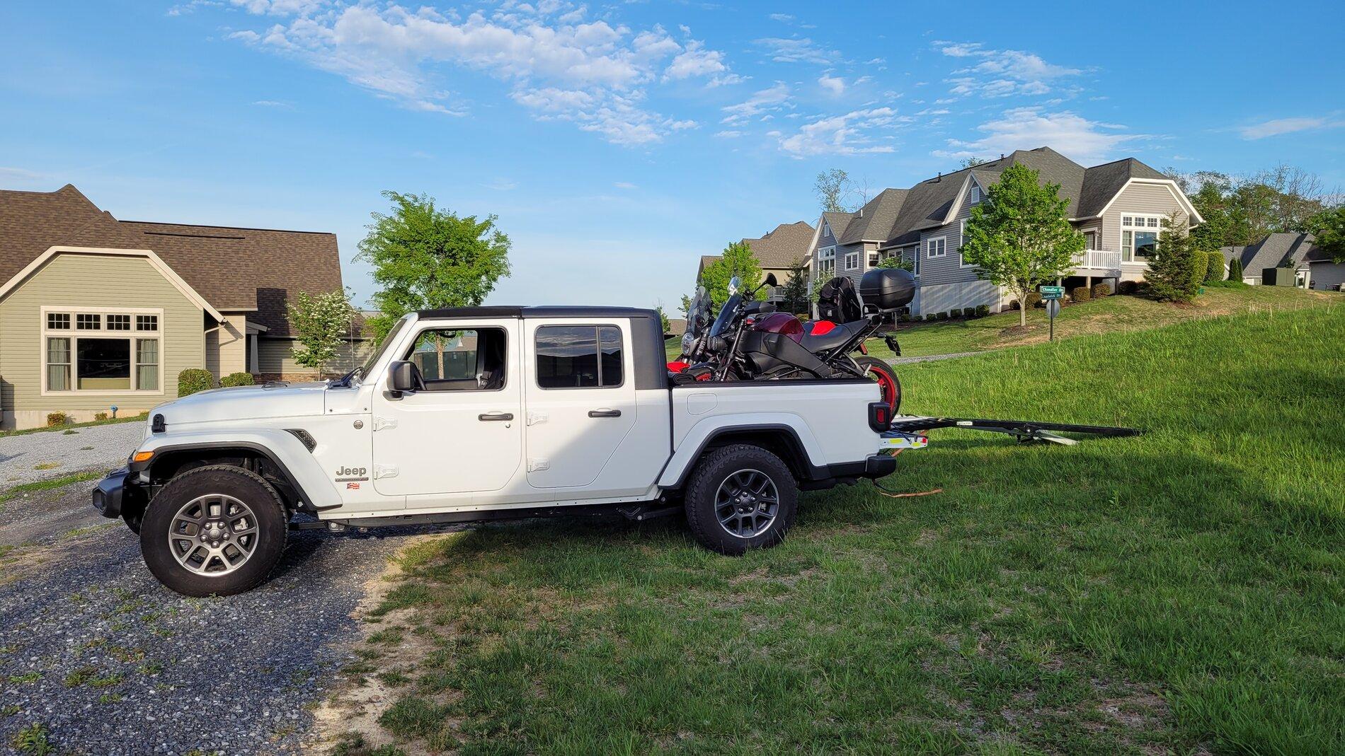 Jeep Gladiator What did you HAUL in your JT today? 20210502_185511
